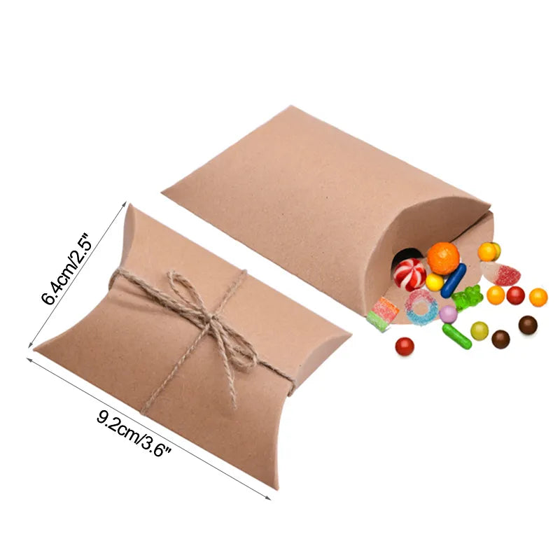 10/20/30pcs Caja de dulces de almohada Kraft Paper Regalo de Navidad Cajas de regalos Bolsas de dulces Favores de bodas Decoraciones de fiesta de cumpleaños