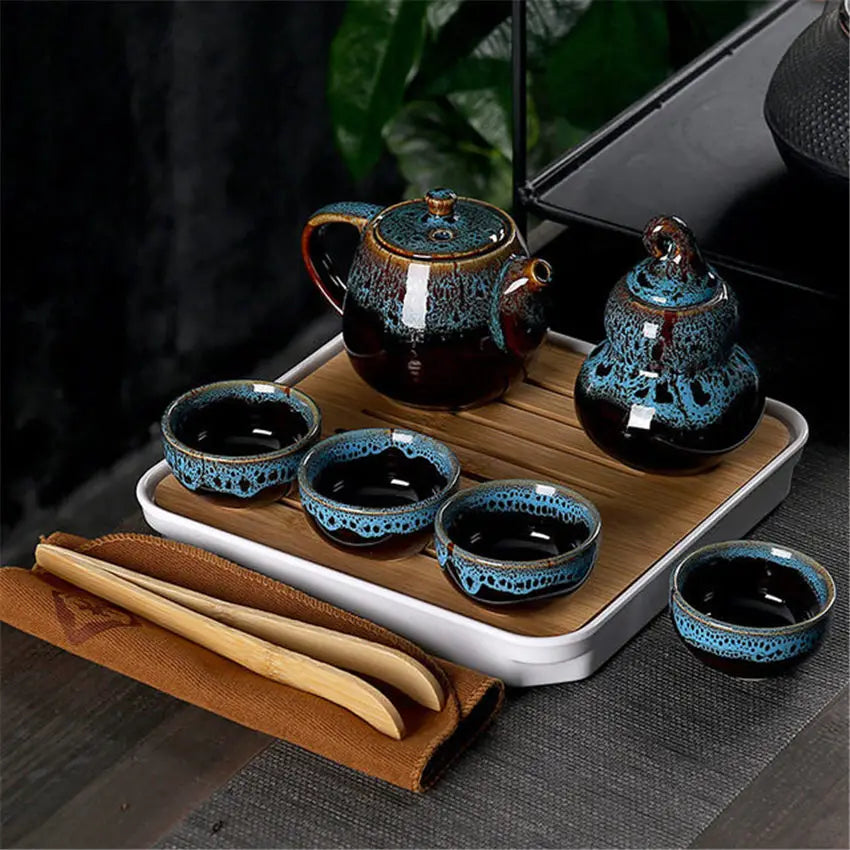 Ensemble de thé Kung Fu portable Céramique Chinois Téage en porcelaine Porcelaine Cate de thé Gaiwan Tas de thé à thé avec sac de voyage avec sac de voyage
