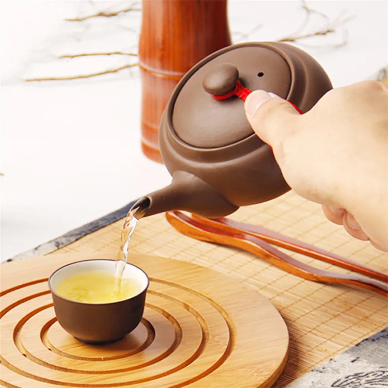 Japanischer Stil lila Lehm handgemachtes Tea Pot Chinese Tea Set kreatives Büro Kung Fu Kessel Keramik -Seitengriff Filterteekanne