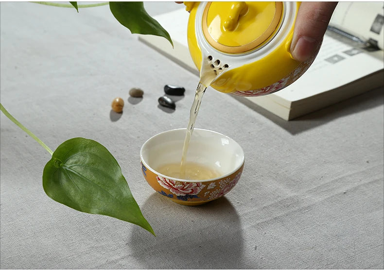 Juego de té de cerámica de glaseado amarillo rojo, teaset de wan de viaje de viaje incluye 1 maceta 1 taza, riqueza de fantasía de fantasía portátil gong fu gaiwán
