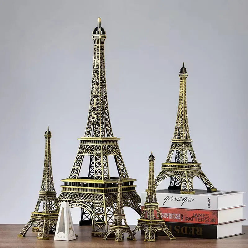 Brązowy Paris Eiffel Tower Metal Crafts Home Dekoracja akcesoria figurka statua statua