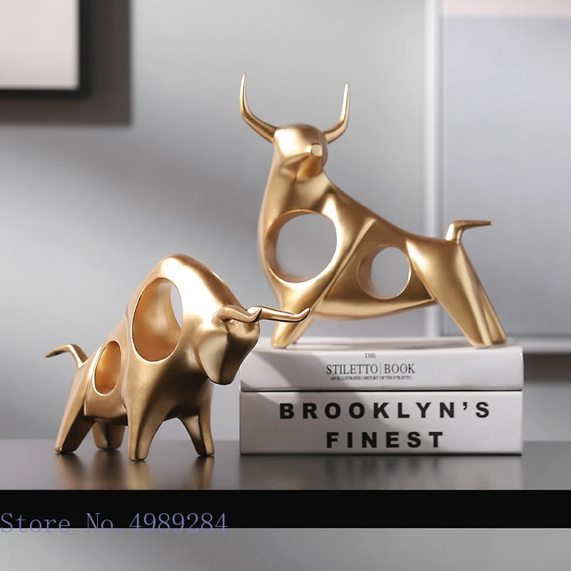 Kreativt harts Animal Sculpture Abstract Simulation Cattle Bull Statue Golden Hollow Modern Home Decoration Accessories European