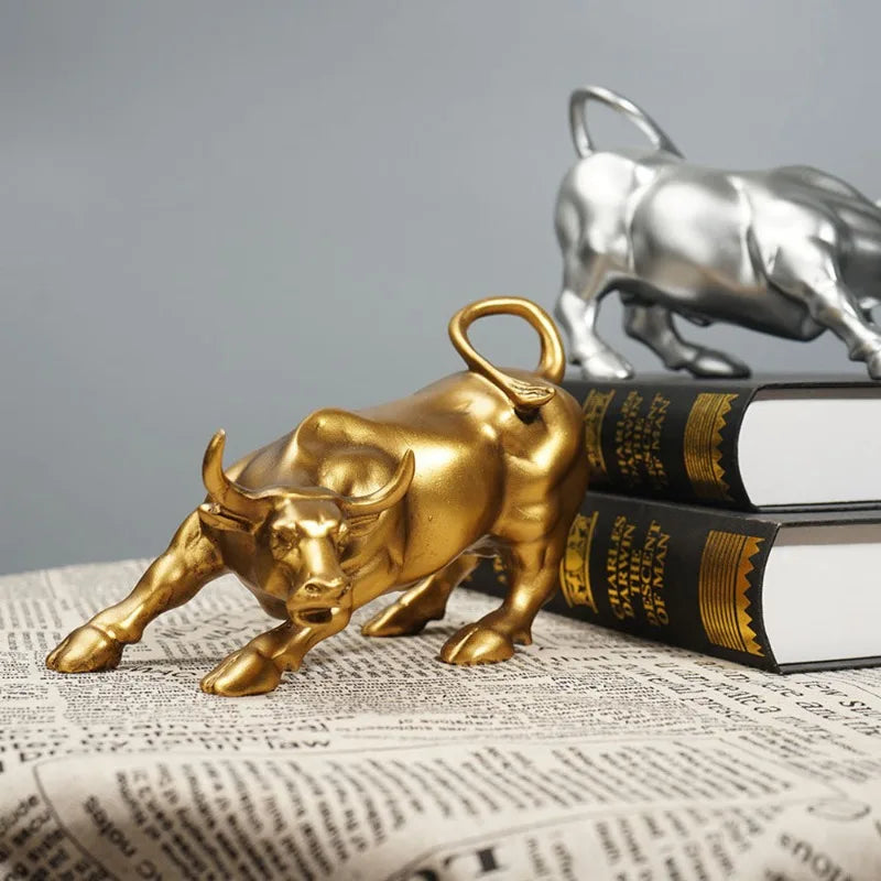Alloy Wall Street Bull Ox Figurine Lataus Osakemarkkinat Bull Patsas Feng Shui Veistos Moderni Veistos Kotitoimisto