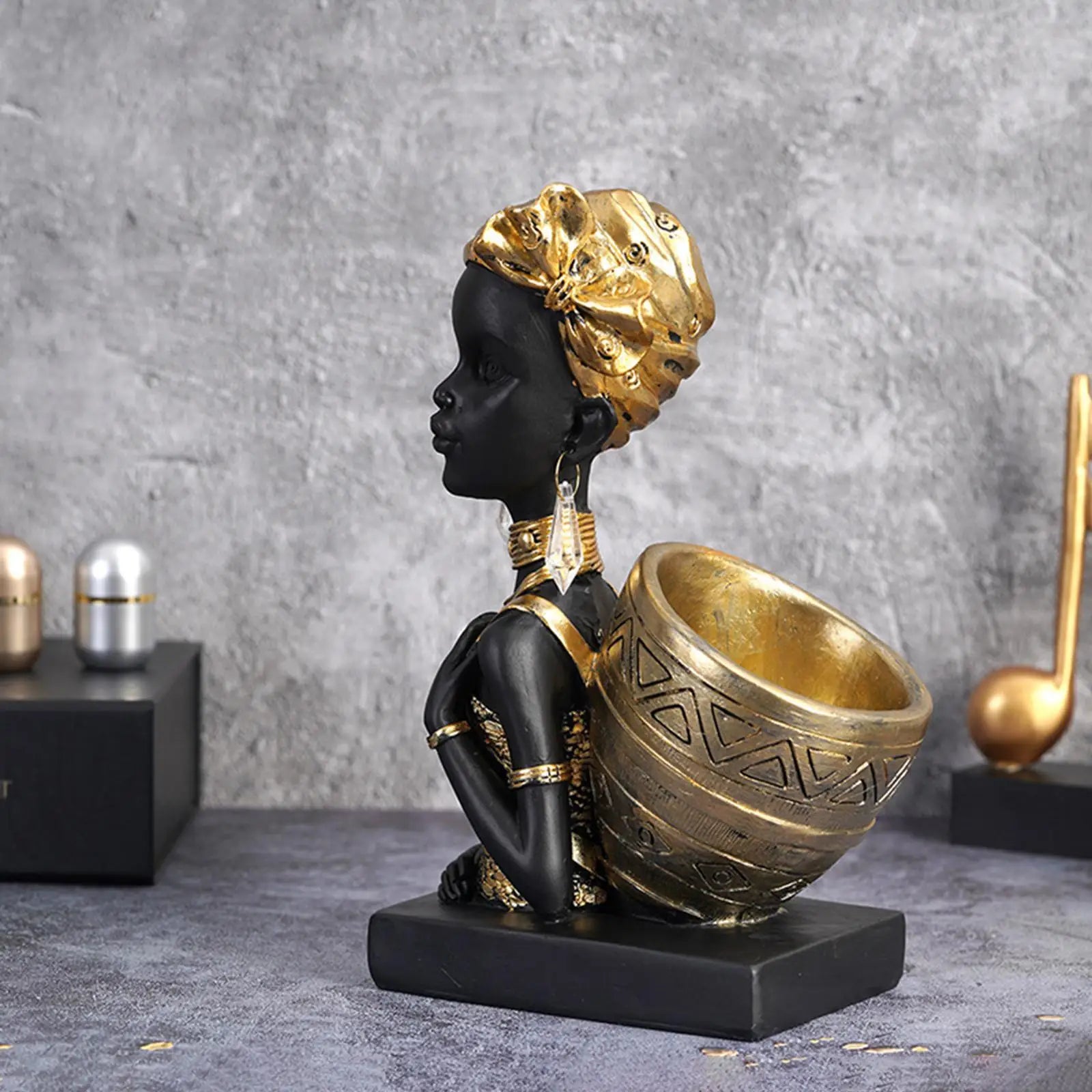 Creative Lady Statue Sculpture African Human Harts Ornament för Bedroom Table Hotel