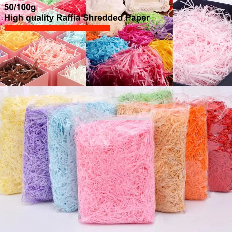 10/50/100 g färgglada strimlade Crinka Lafite Paper Raffia Filler DIY Bröllopsfest presentförpackning Candy Material Packaging Filler