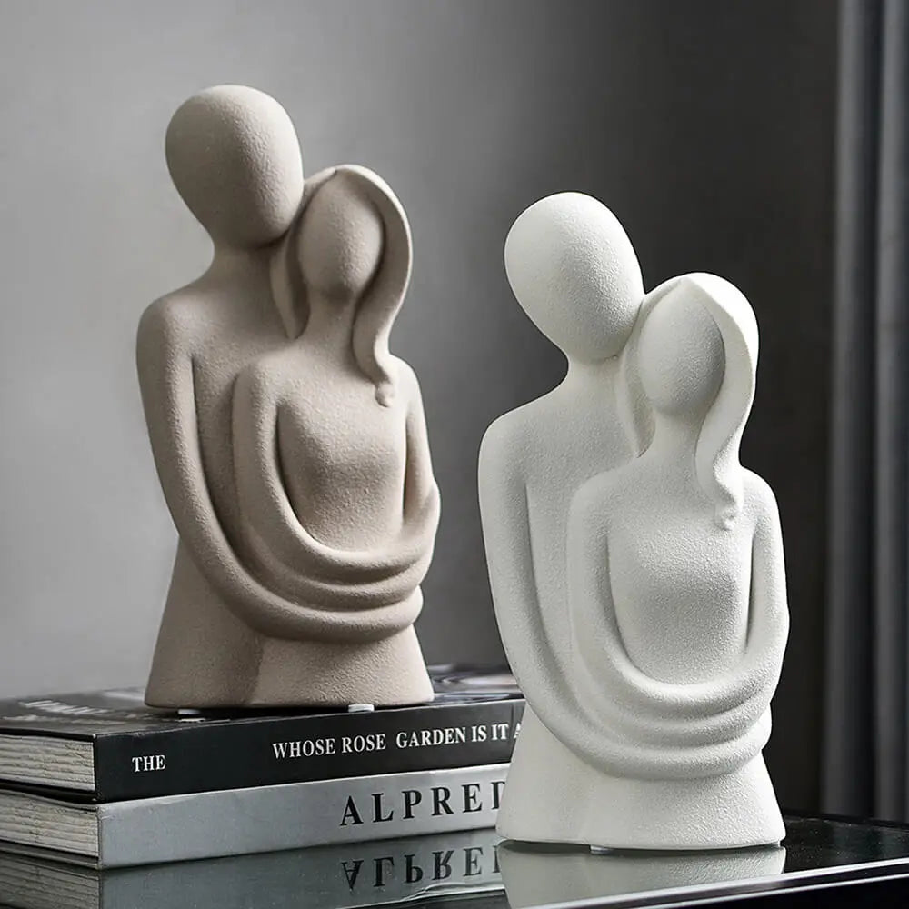 Estátua decoração de acessórios residenciais resina abstrato escultura moderna casal casal modelo de escritório estatuetas de decoração para sala de estar