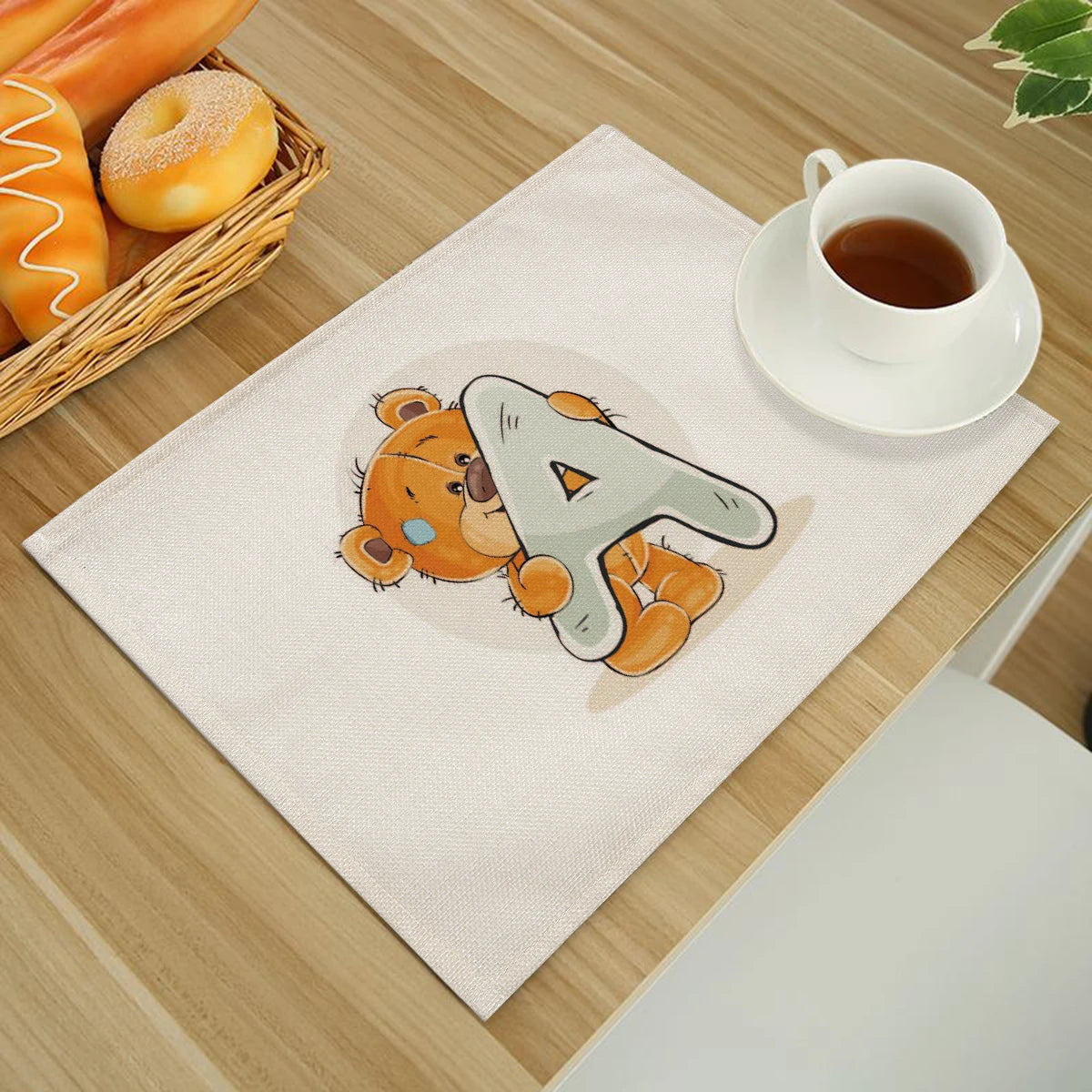 Sevimli Karikatür Hayvan Ayı Mutfak Placemat Çocuklar İçin Çocuklar İçin İngilizce Alfabe A-Z Baskı Pamuk Keten Yemek Masası Paspaslar Coaster