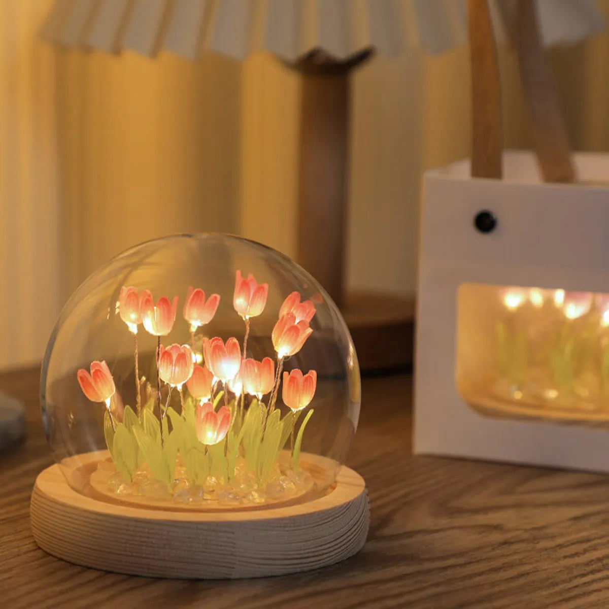 10/20pcs Lale Gece Işık Pil Çalışan Lale Çiçek Masa lambası DIY Simülasyon Lale LED Gece Işığı El Yapımı Başucu Işığı