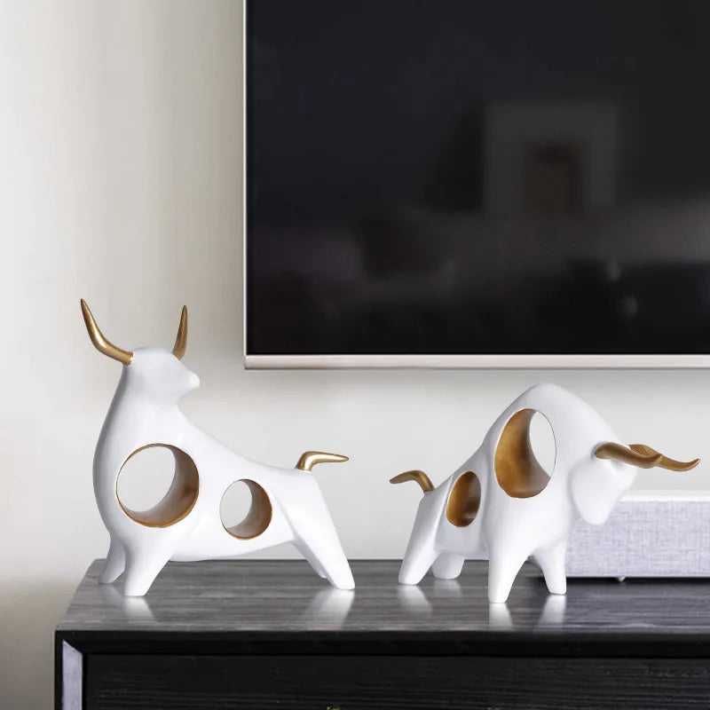 Patung Resin Resin Kreatif Abstrak Simulasi Lembu Patung Lembu Golden Hollow Modern Home Hiasan Aksesori Eropah