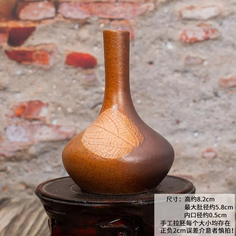 Jingdezhen keramická váza Vintage hlína ponechává malé čerstvé ozdoby na polici Bocage Home Office Decoration