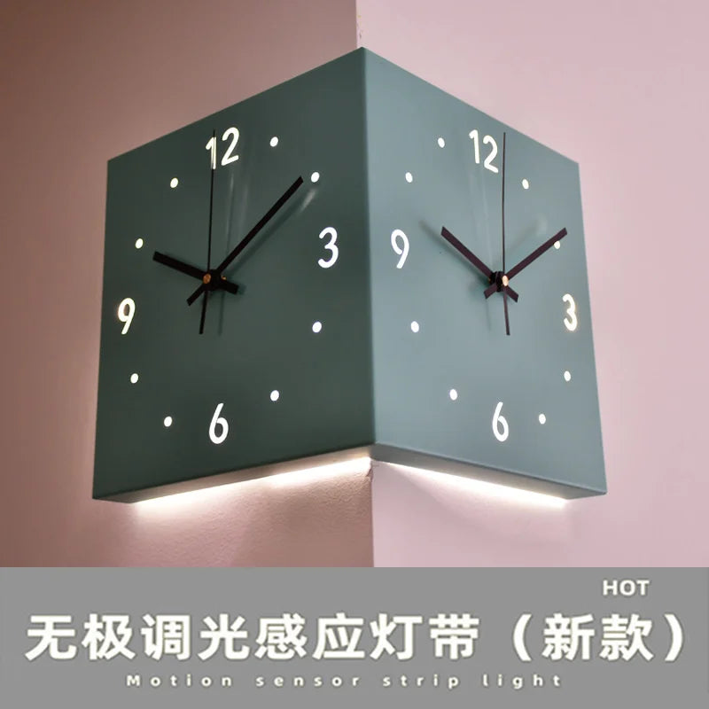 Creative Light Sensor Corner Wall Clock Square Enkel dubbelsidig väggklocka med arabisk sifferskala analog tyst väggklocka