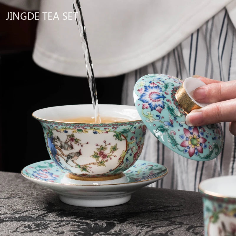 Jingdezhen Emaille Farb Keramik Gaiwan Chinesische Tee Set Sancai Tee Bowl tragbar mit Deckung Teetasse Haushalt Custom Tea Wies