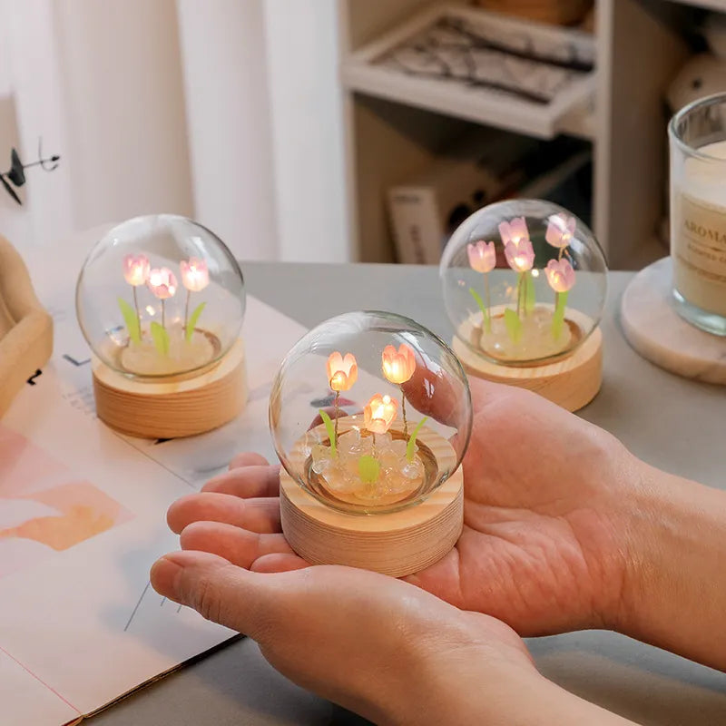 ضوء ليلي توليب صغير مصنوع يدويًا من مواد صناعة يدوية زينة زخرفية لطيفة هدية عيد ميلاد للفتيات وصديقات العائلة وعيد الميلاد للأطفال