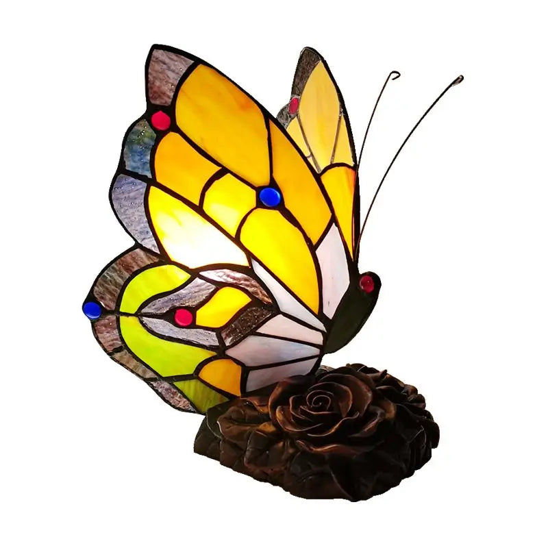 American Butterfly Night Light Style Tiffany Rala para niños dormitorio Ligero de la lactancia Decoración Bar de vidrio Luz decorativa