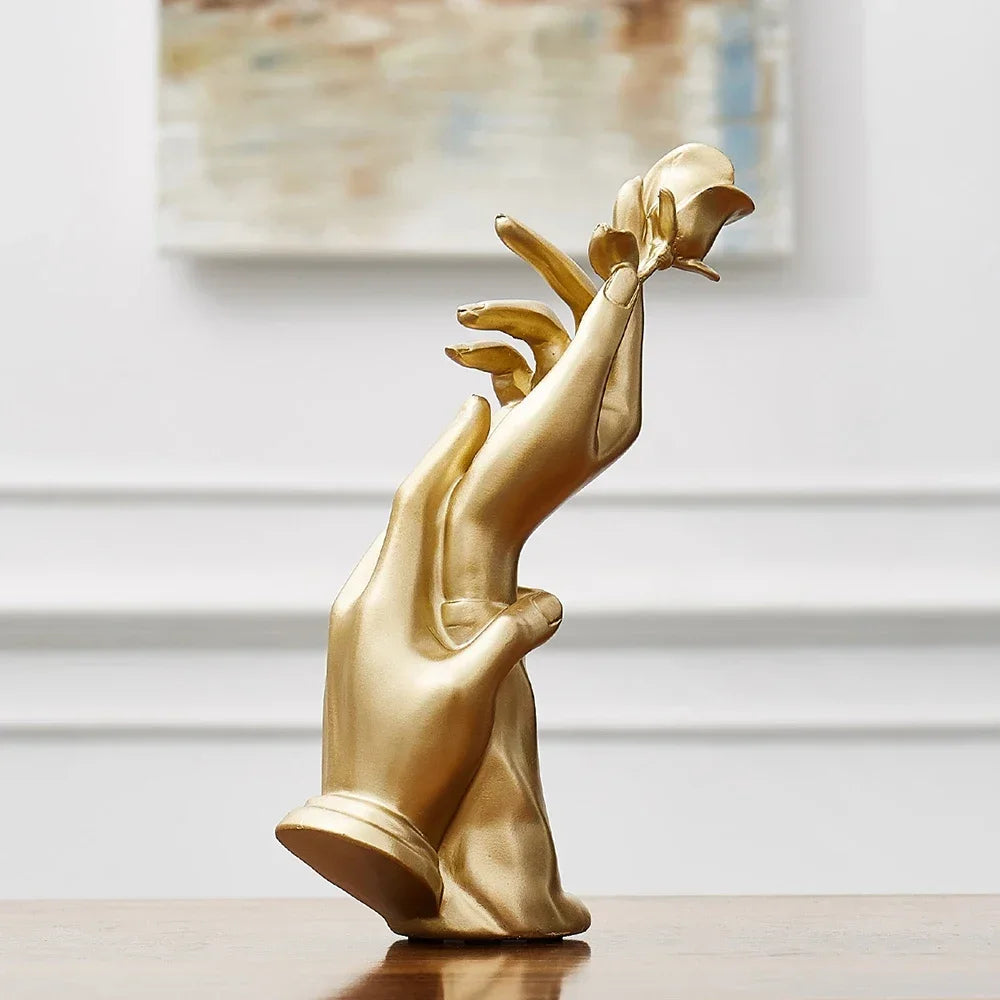 Abstrakti kultainen veistos luova käsi patsas kevyt ylellinen kodin olohuoneen työpöydän sisustus toimistopöytä tarvikkeet lahjat