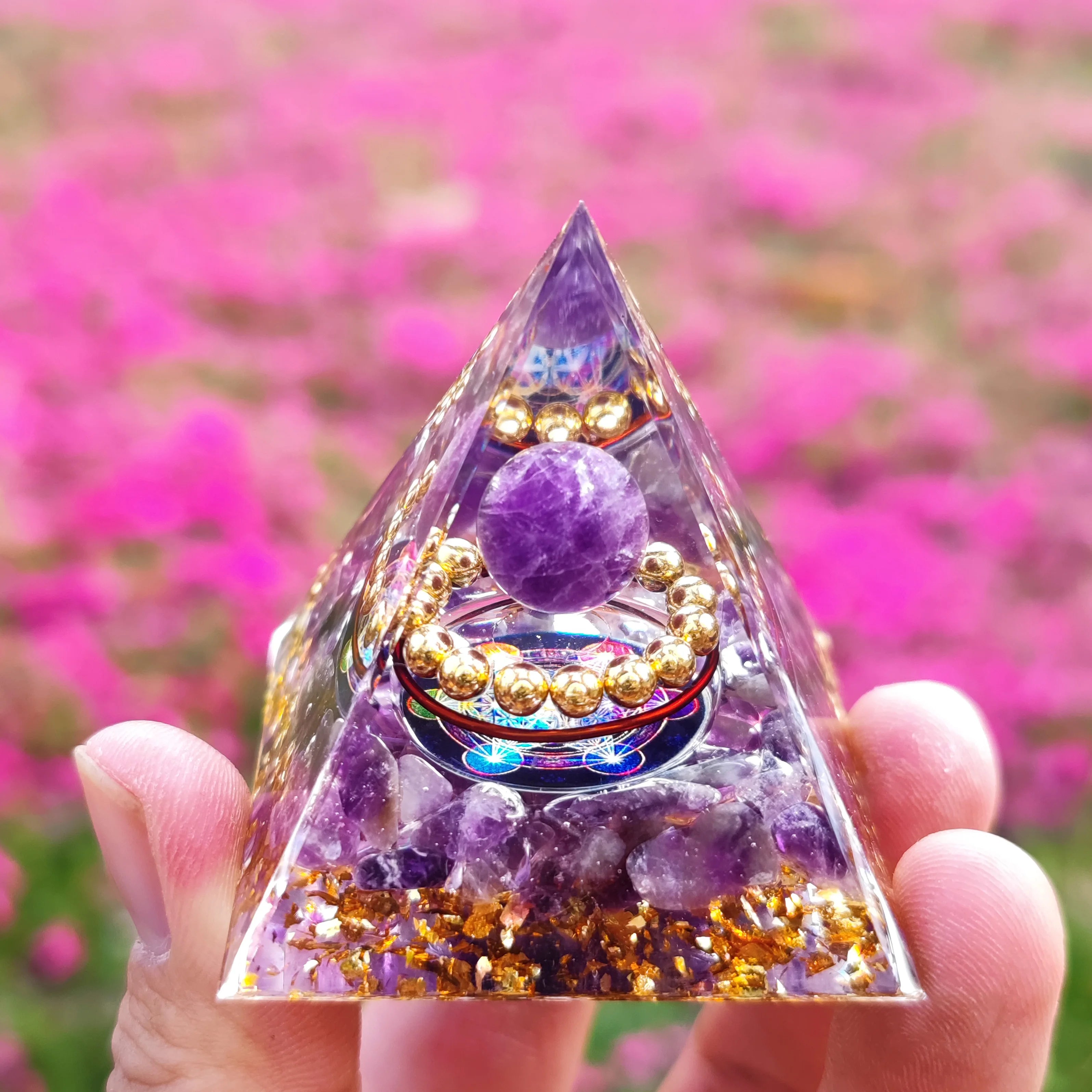 Batu Semula Jadi Amethyst Crystalenergy Generator Orgone Piramid untuk Perlindungan E-Energy Protection Healing Meditasi Orgonite Crystal Chakra