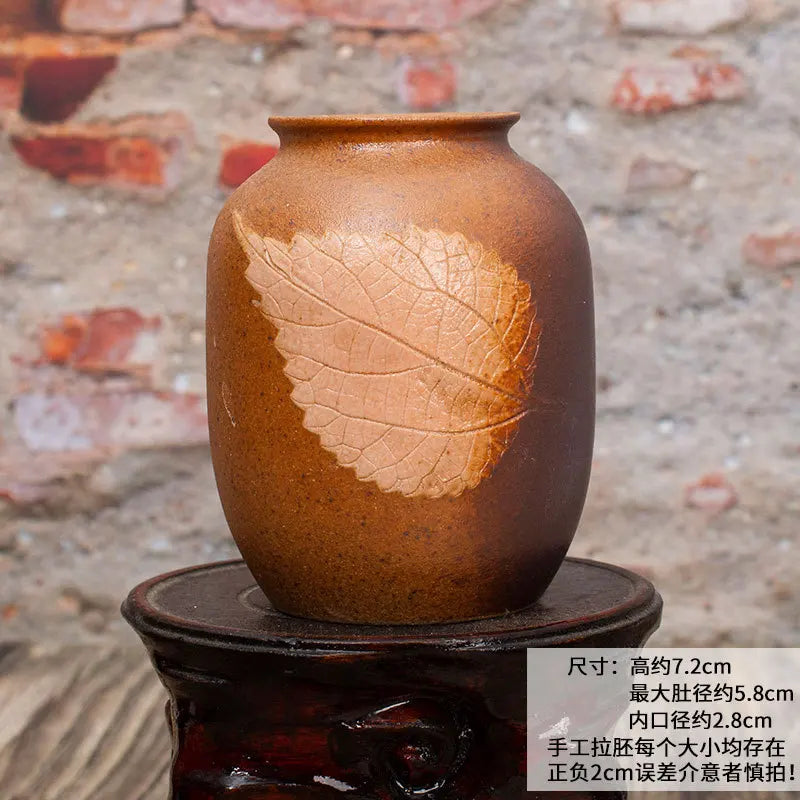Jingdezhen keramická váza Vintage hlína ponechává malé čerstvé ozdoby na polici Bocage Home Office Decoration