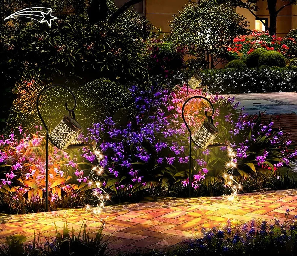 A rega solar pode leve lâmpada de cachoeira pendurada à prova d'água decoração de jardim ao ar livre no quintal da vara