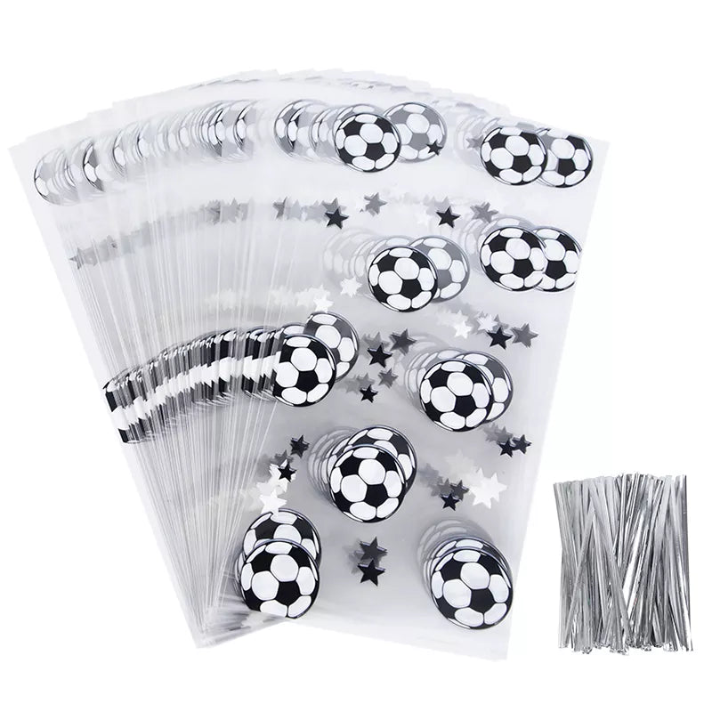 Jalkapallo -lahjapussit kohtelevat karkkipusseja muovisia evästepusseja vieraslahjoihin syntymäpäivän jalkapallo -teemajuhlat suosittelevat laukkua kierteillä
