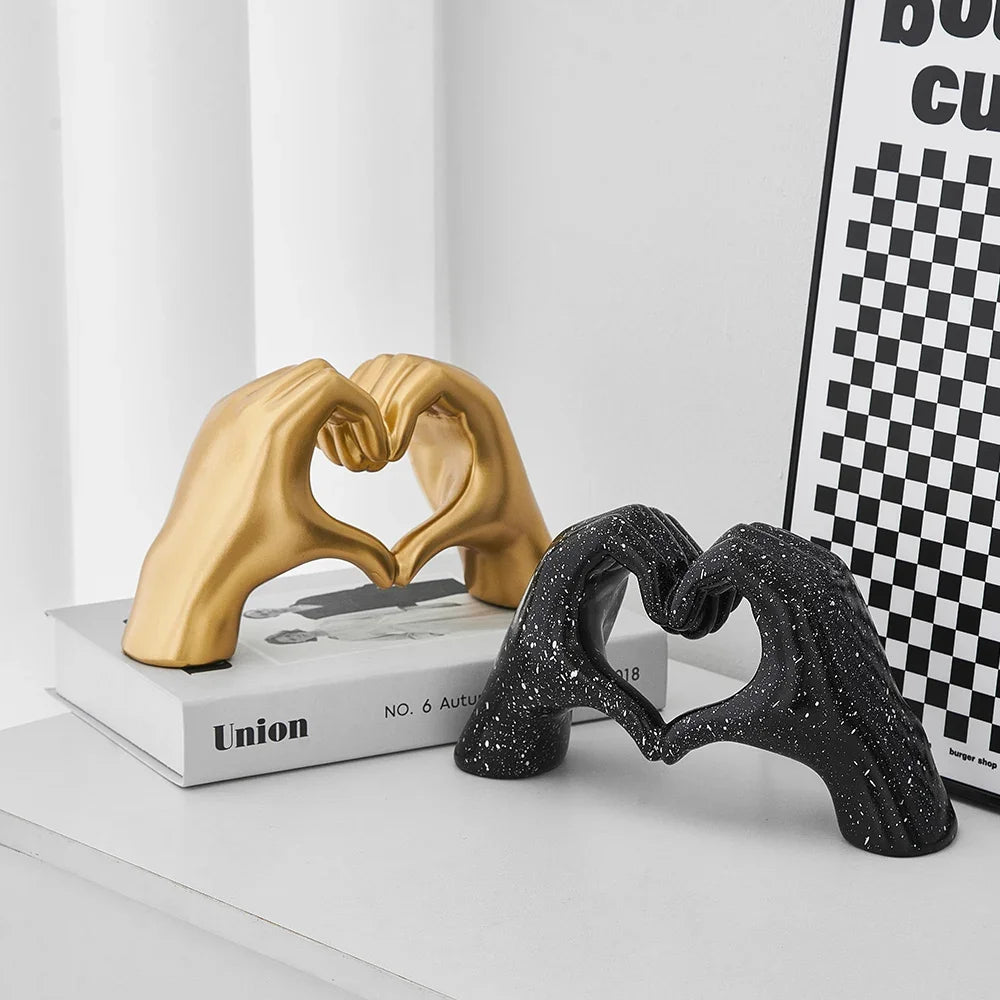 Creative Heart Gesture Sculpture e Statue Resin Abstract Hand Love Figurine Casa Design Accessori per la decorazione del desktop regalo