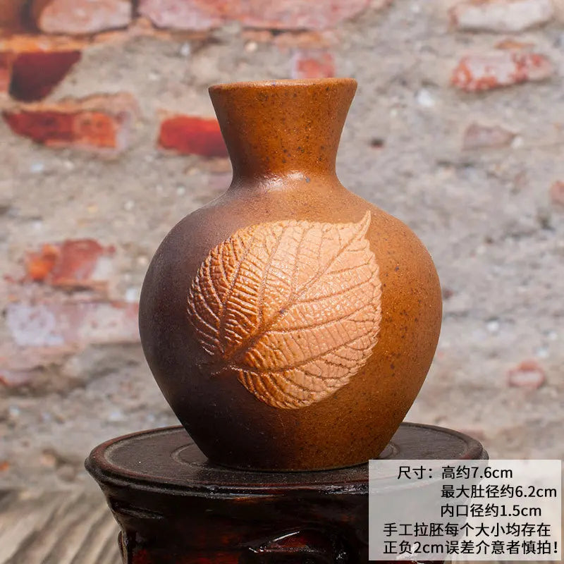 Jingdezhen Vase en céramique Vase Vintage Feuilles Petites ornements de bocage frais Office Home Office Decoration Cadeau