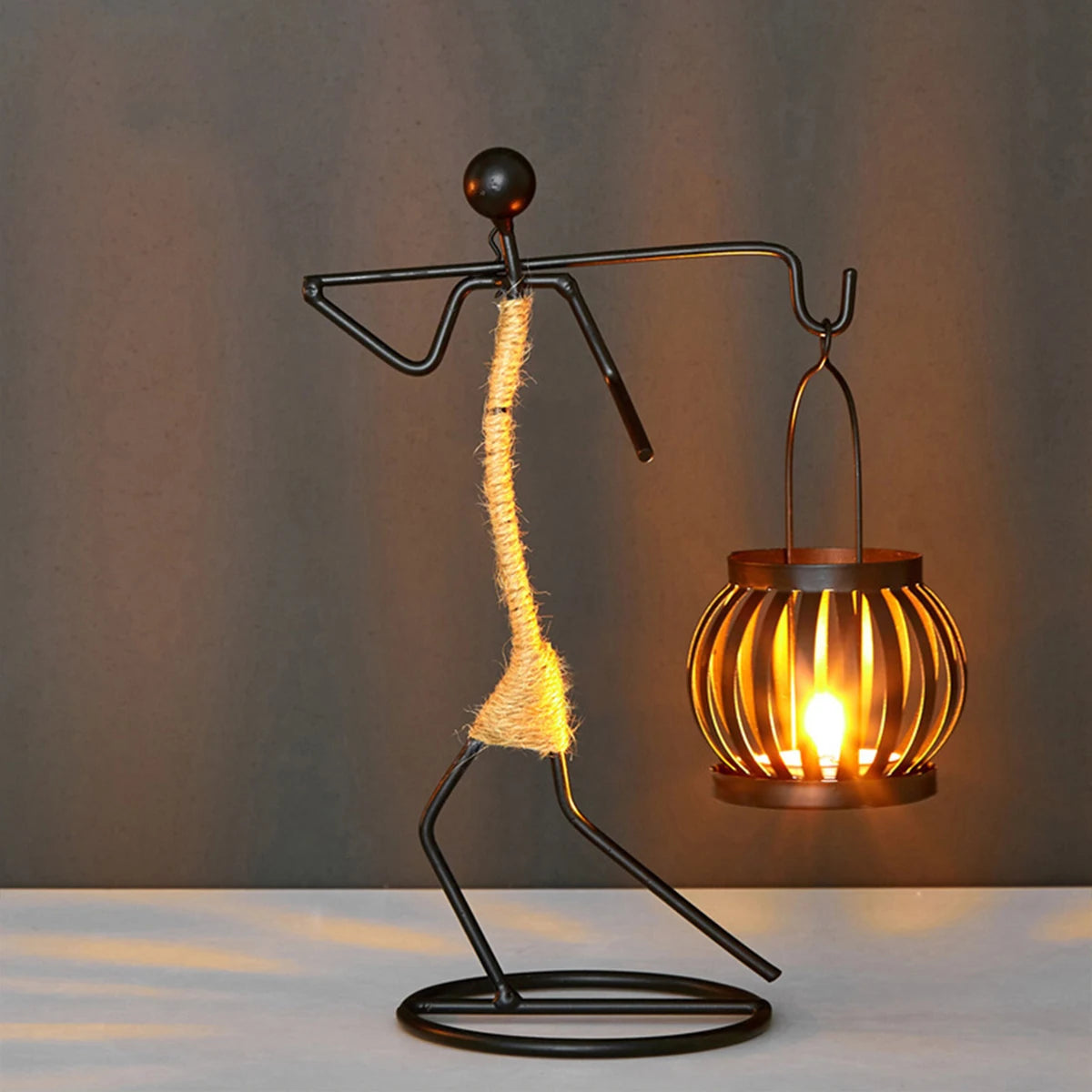 Nordic Creative Metal Candlestick Abstract Character Caradle Holder Music Bar Bar Decorative Small Ornaments Decor Home