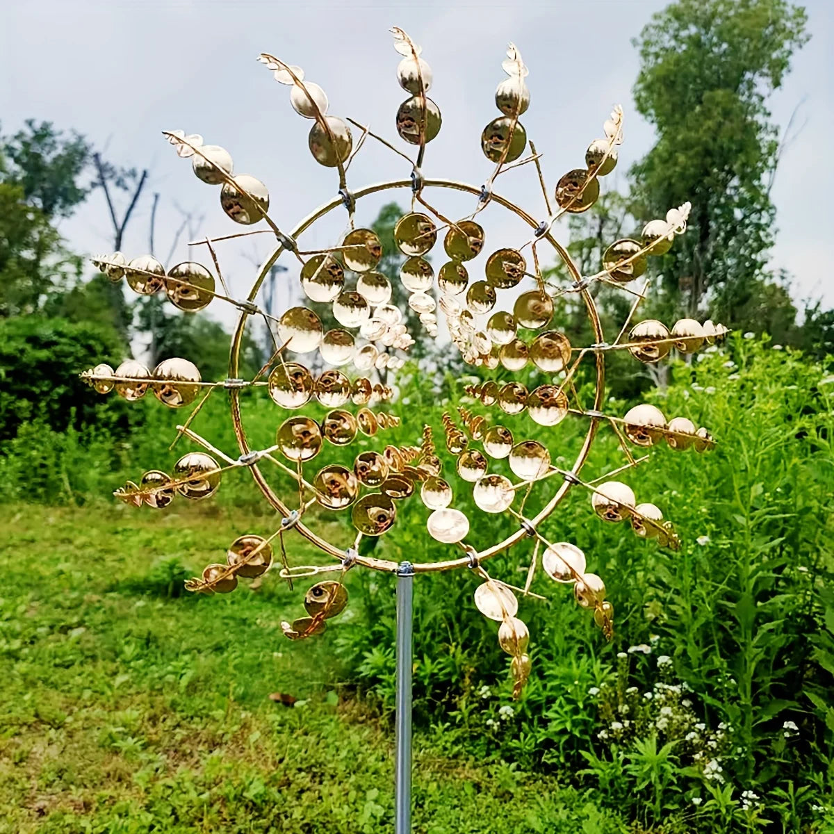 1pc Magical Kinetic Metal Windmill Spinner einzigartiger Windmotored Catchers Creative Patio Garten Rasen im Freien Innenhof Dekoration