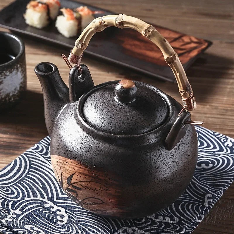 Large Capacity Japanese Style Ceramic Teapot Teaware with Rattan Handle Hand-painted Tea Sets Tea Kettle Tea Pot Tea Maker