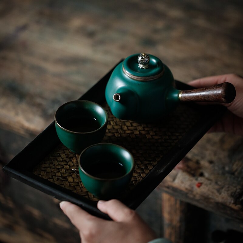 Japoński czajnik z hebanowym uchwytem