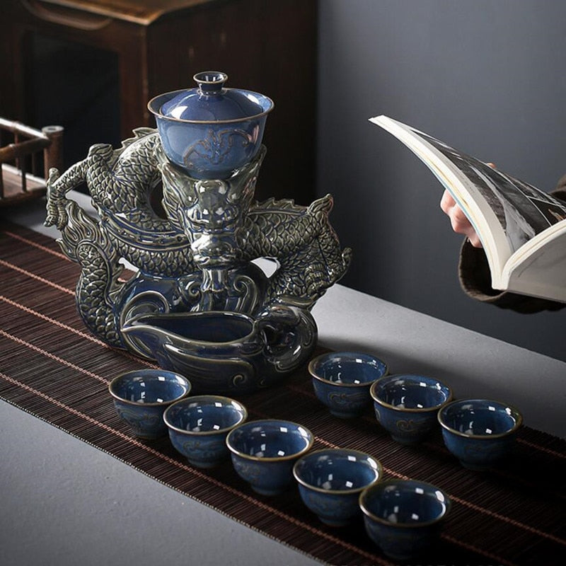 Teh keramik naga set dengan infuser teh spin semi-otomatis