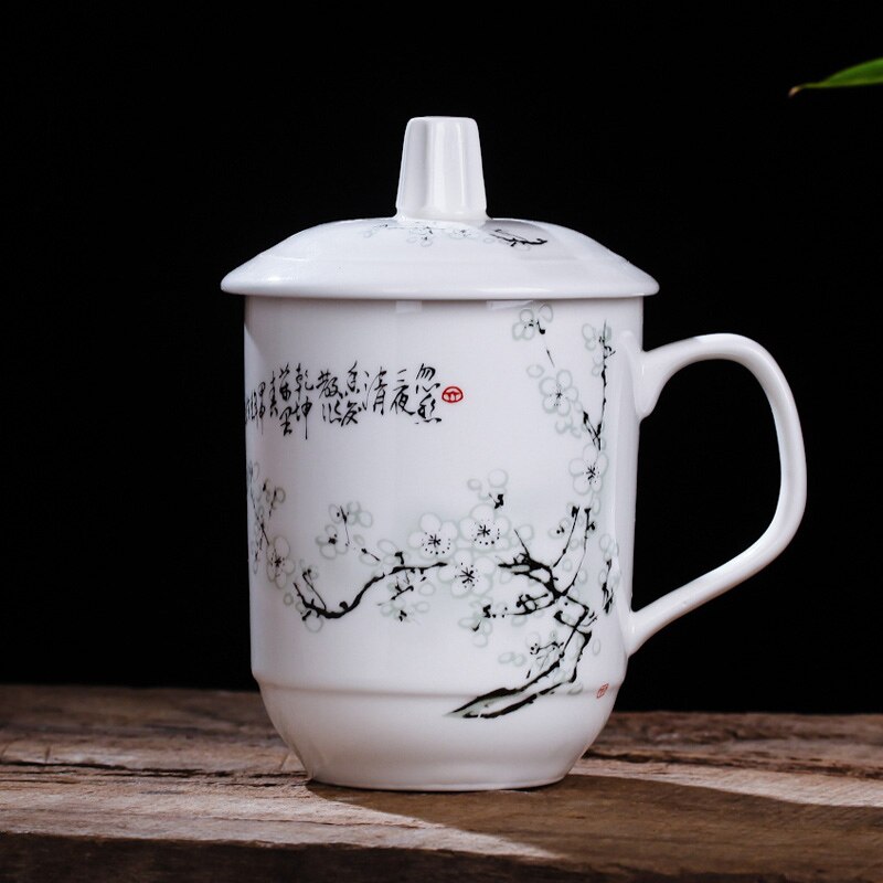 Tasse à thé asiatique en céramique Lotus Empaistic