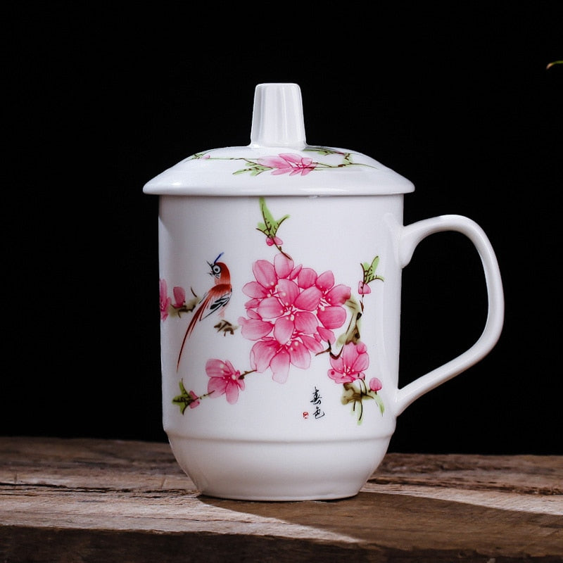 Lotus empaistický keramický asijský šálek čaje