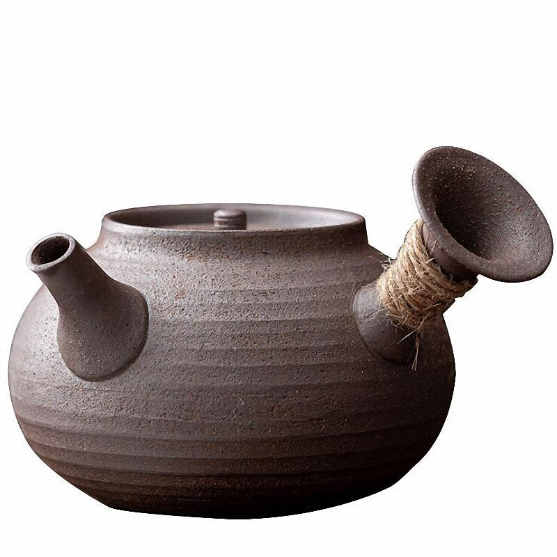 Japanische hellbraune grobe Keramik -Teekanne
