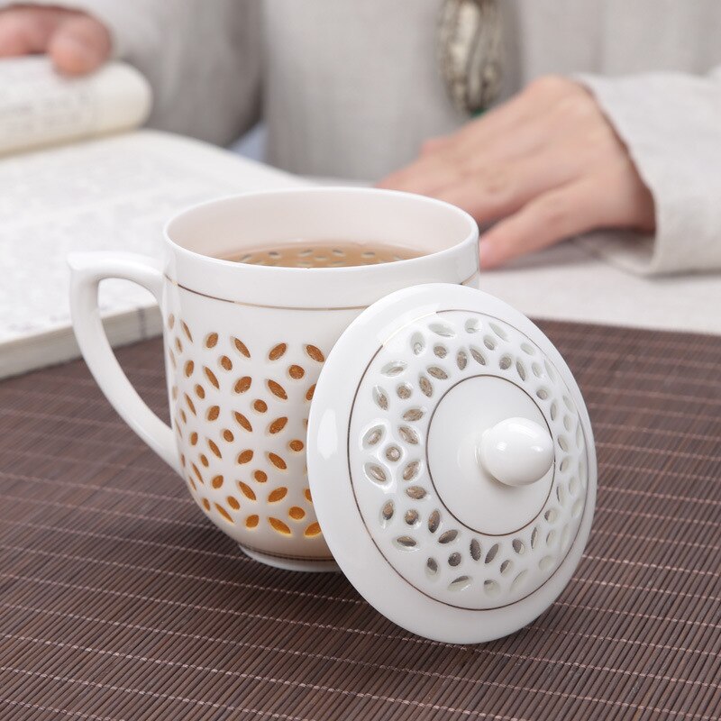 Jingdezhenglas und Keramik -Teetasse mit Deckeluntertasse