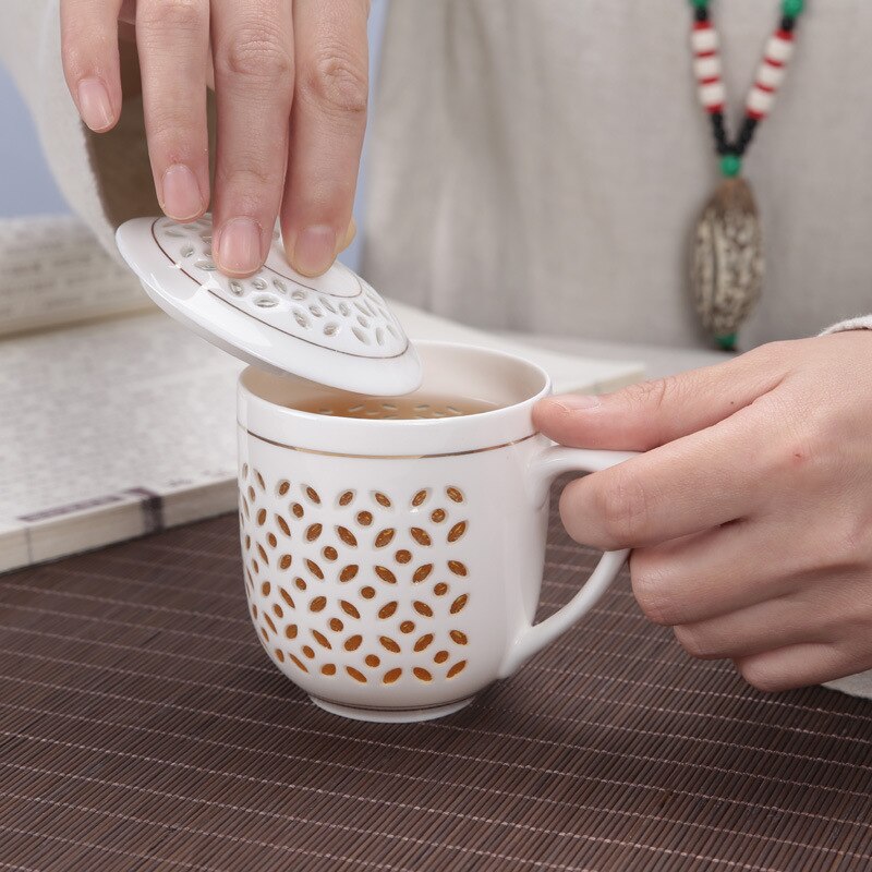 Gelas Jingdezhen dan cangkir teh keramik dengan piring tutup