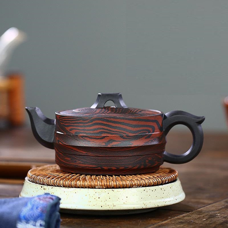 إبريق شاي مصنوع يدويًا من الطين الأرجواني من ييشينغ للشاي الصيني الأسود والأخضر النقي